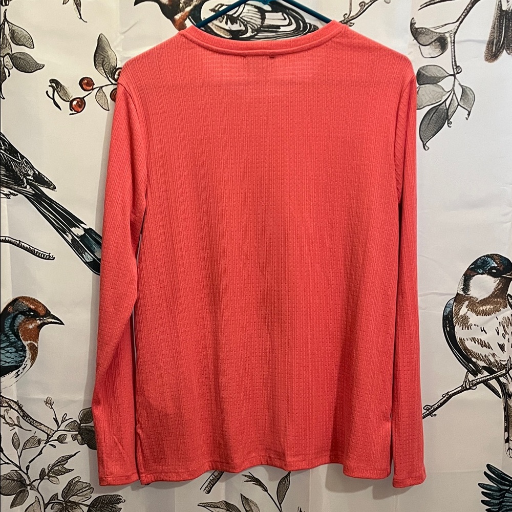G.H. Bass & Co. Vibrant Coral Long Sleeve Top NWOT - Picture 3 of 3